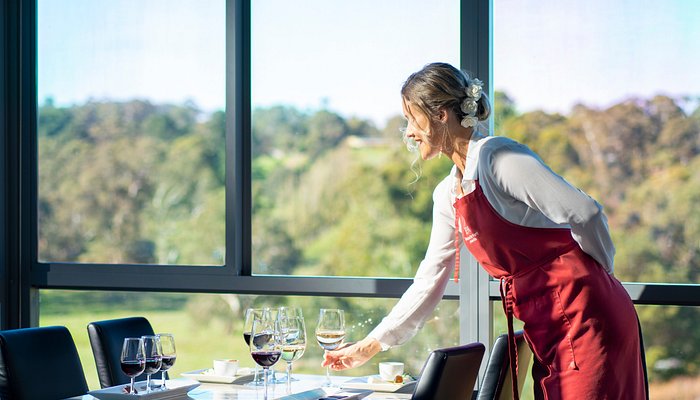 Hahndorf Hill Winery